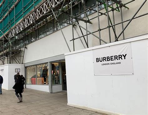 burberry warehouse london|burberry factory shop london.